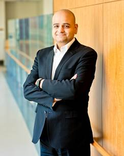 portrait of Deepak Sharma